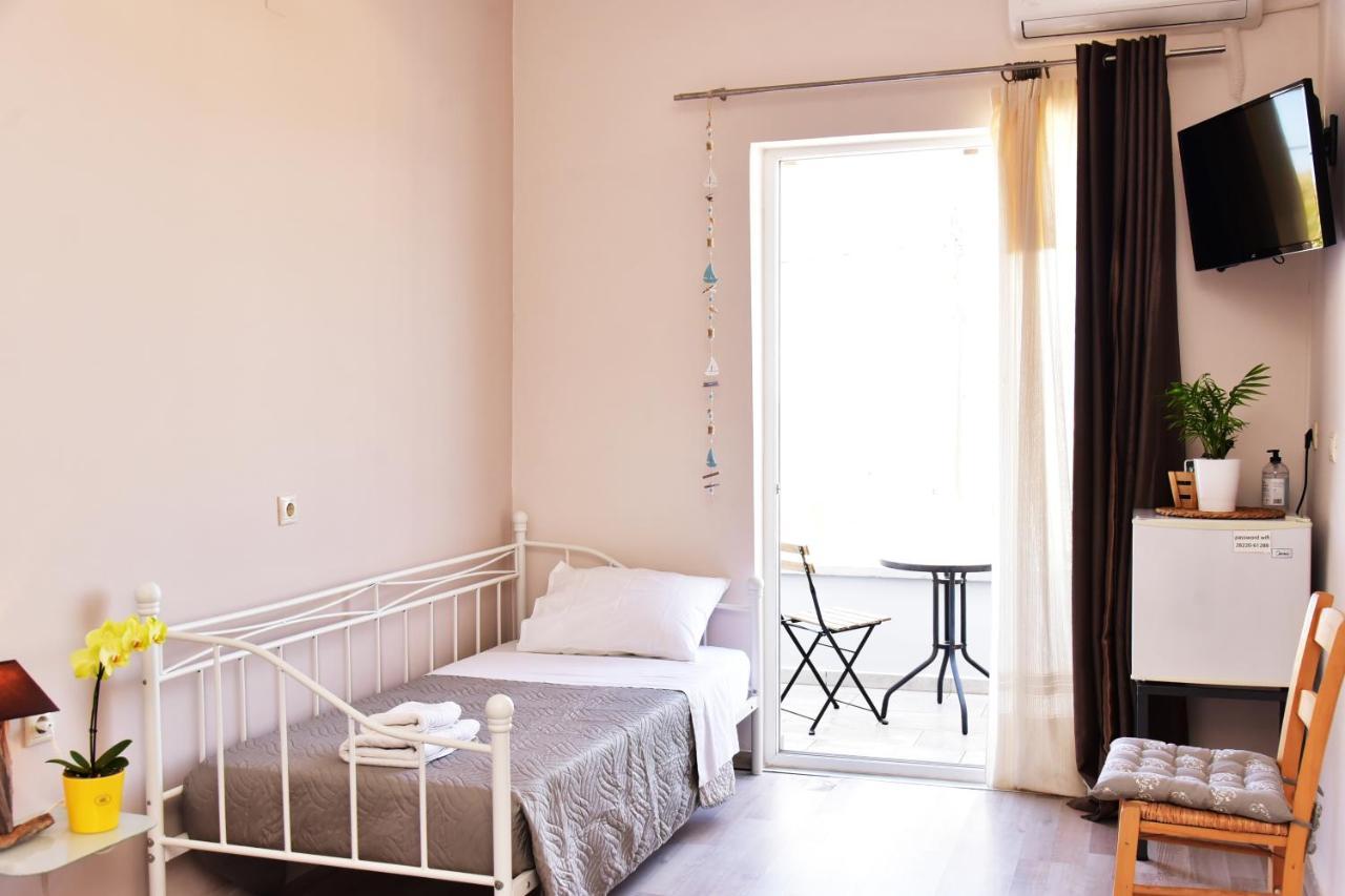 Rooms Kochilas إيلافونيسي المظهر الخارجي الصورة