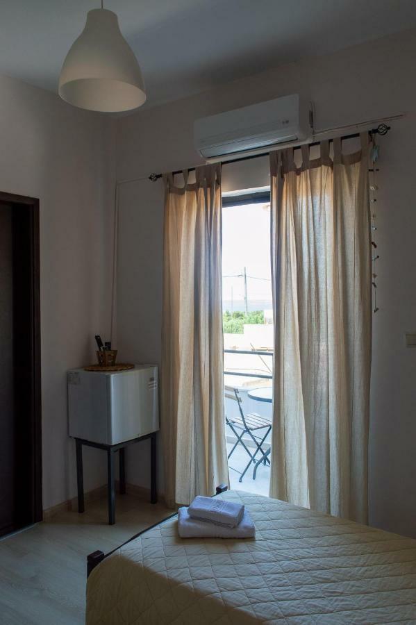 Rooms Kochilas إيلافونيسي المظهر الخارجي الصورة